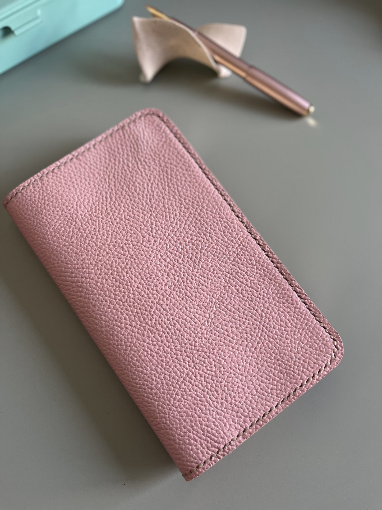 TN leather Cover expanded
