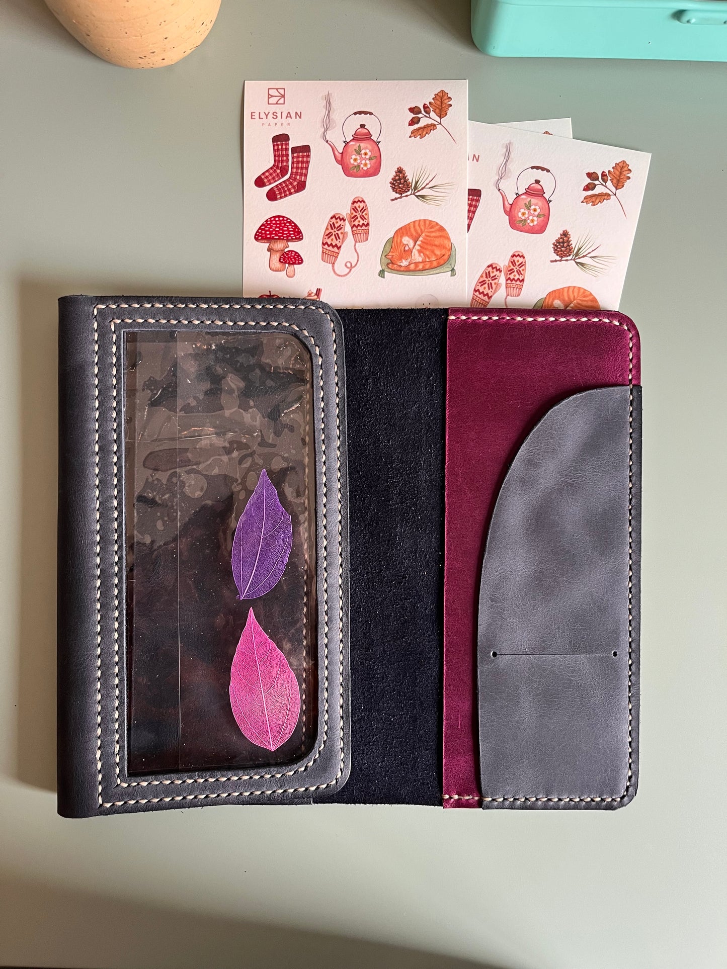"Areti" Trifold TN tamaño regular