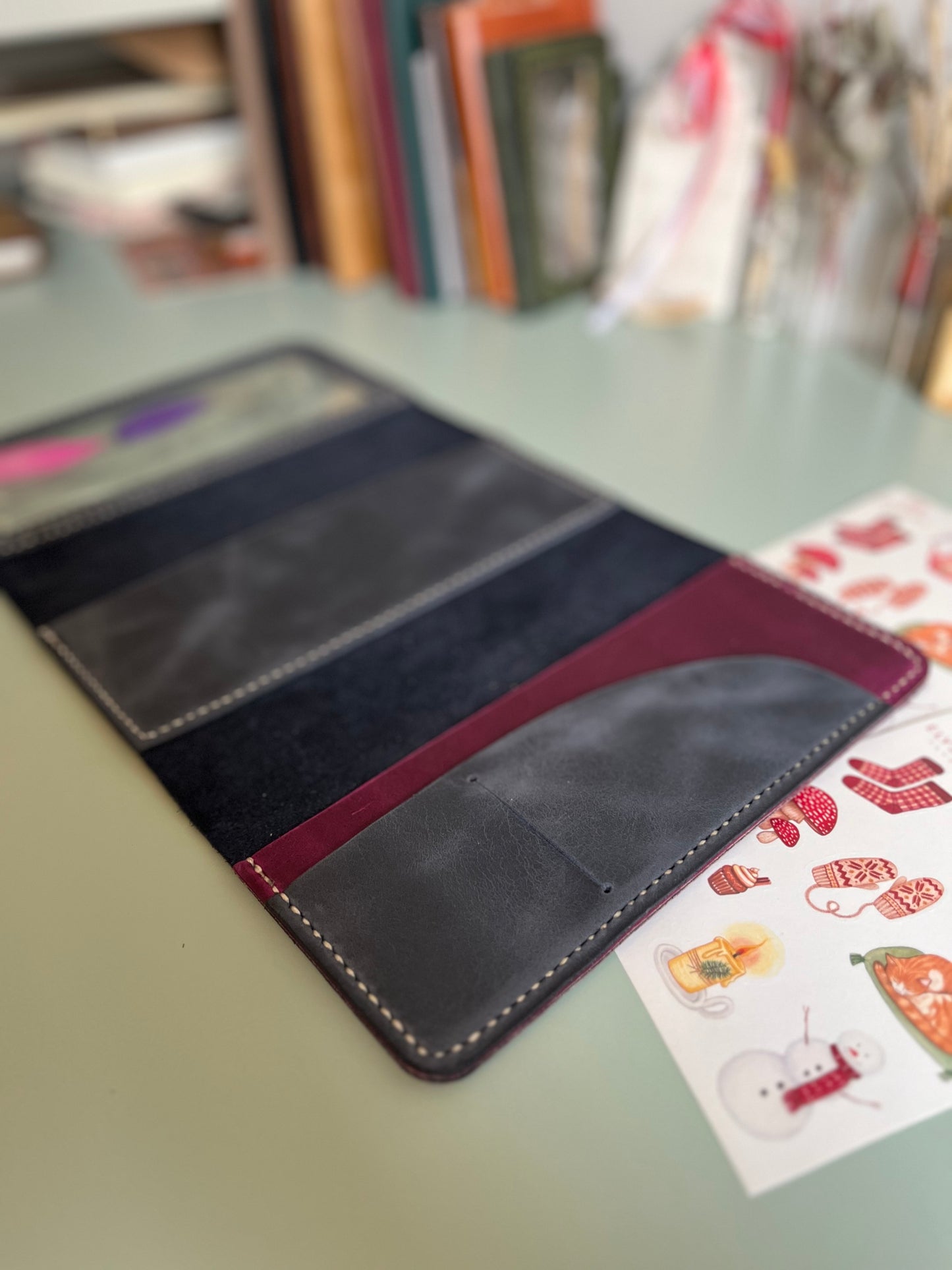 "Areti" Trifold TN tamaño regular