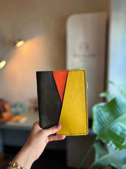 B6 size Petras design in Verde