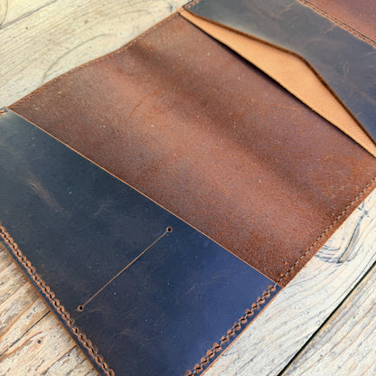 A5 trifold cover insert pockets detail