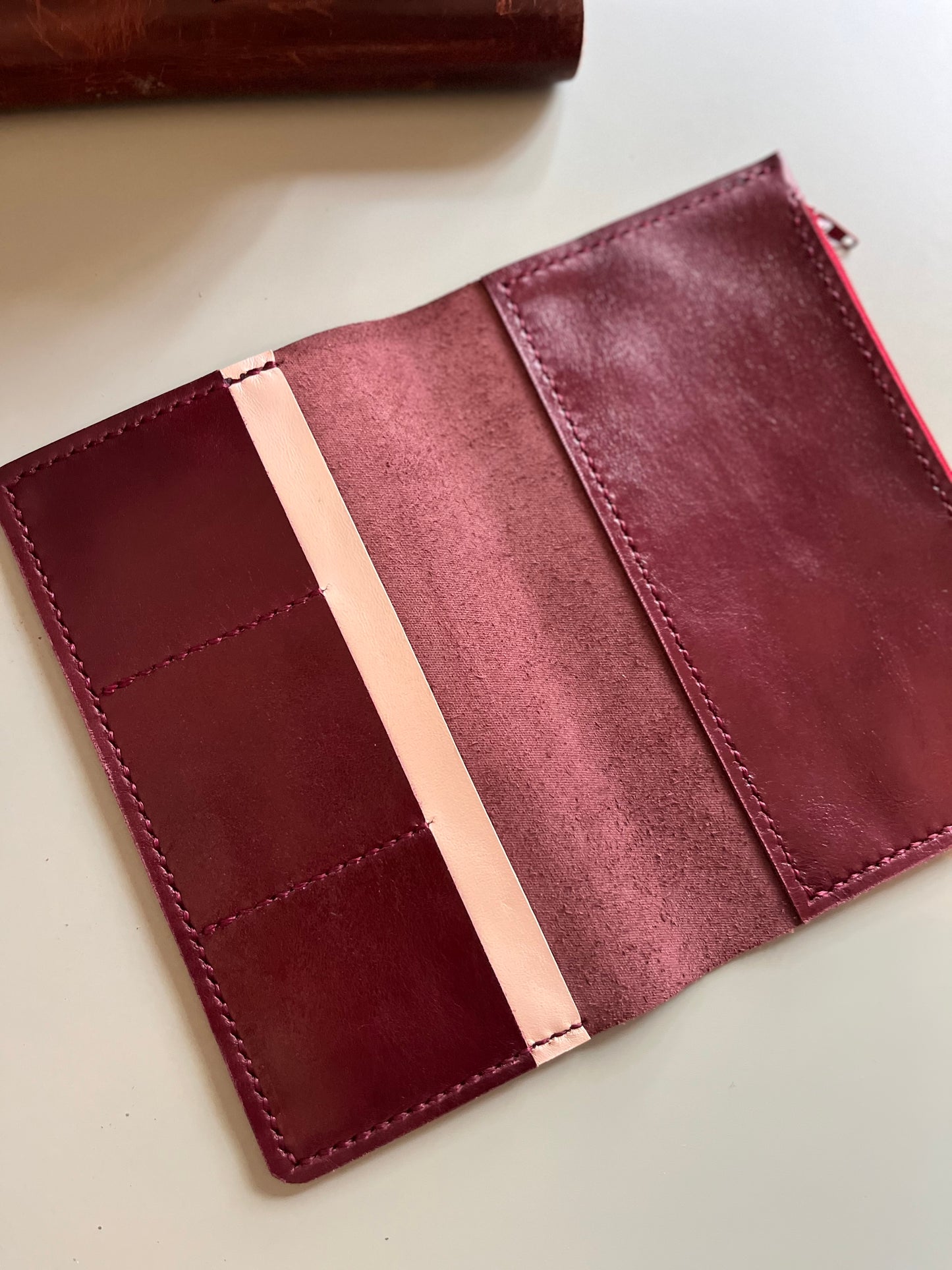 Insert Wallet TN Size in Bordeaux leather