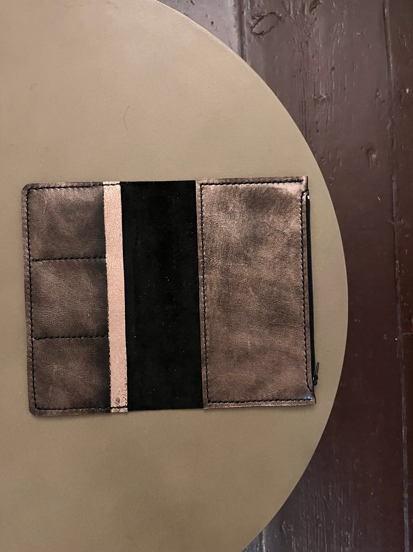 Insert Wallet TN Size in Black Nude