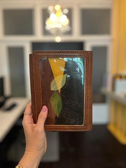 "Areti" Trifold B6 reverse