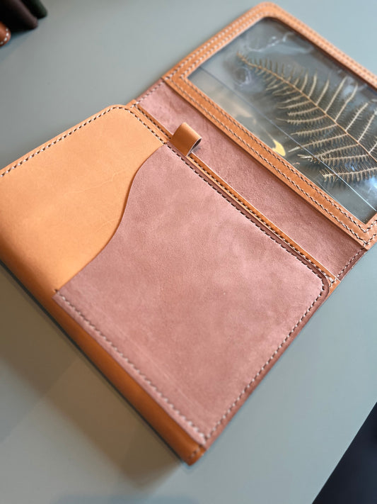 "Areti" Trifold A5 reverse