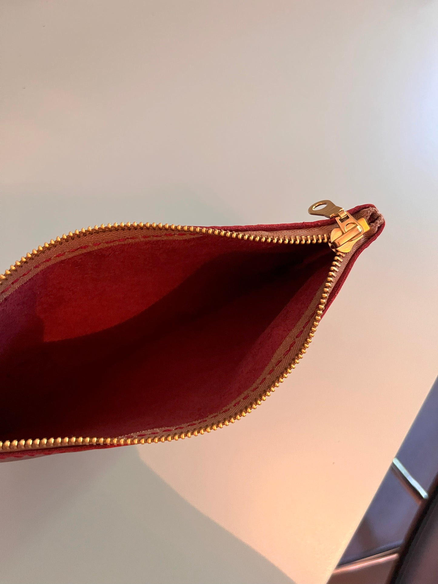 Journal / pen pouch in Borgogna