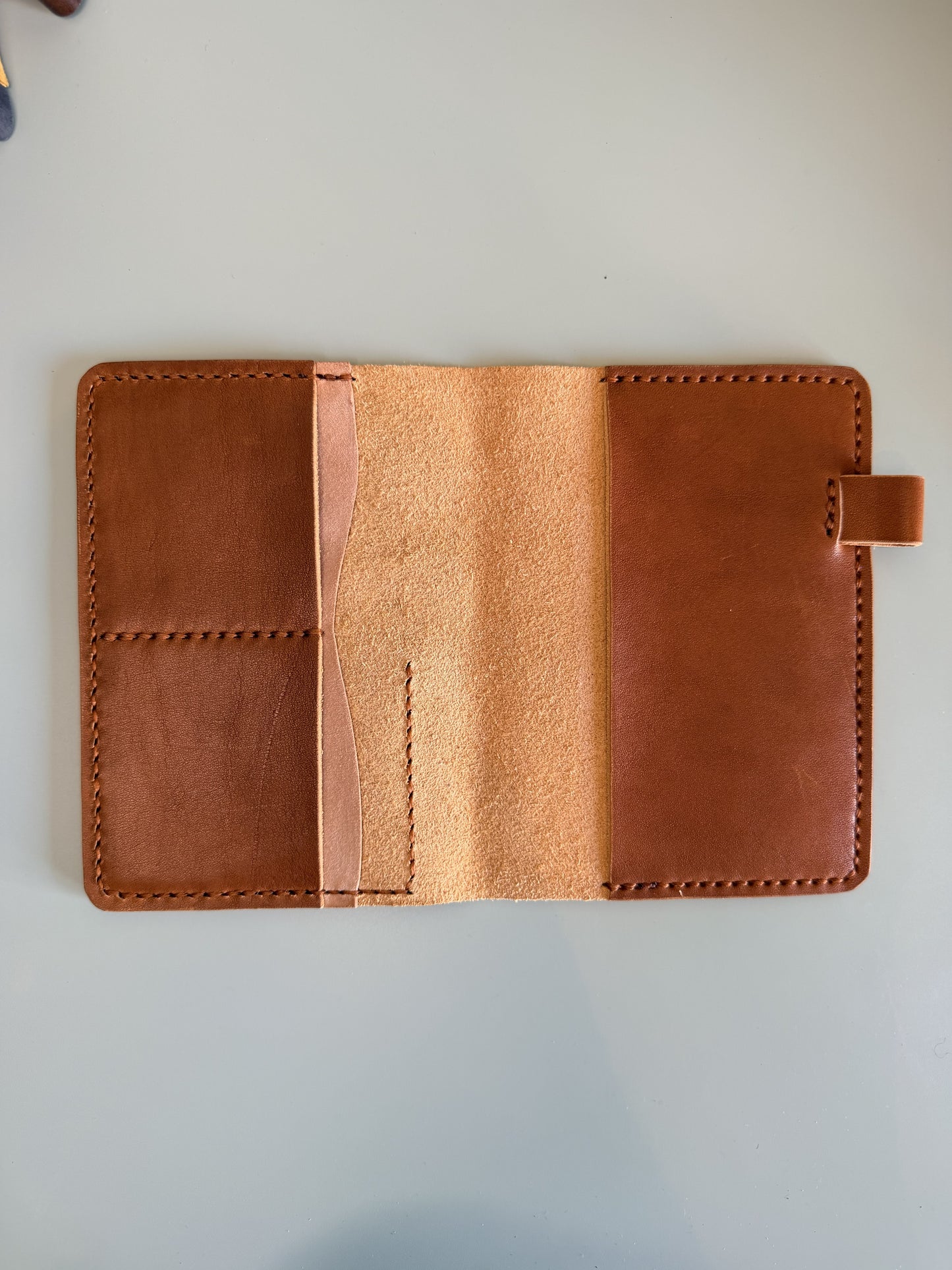Pocket size "Aris" design in Masai
