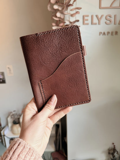 Pocket size "Aris" design in Gubbio