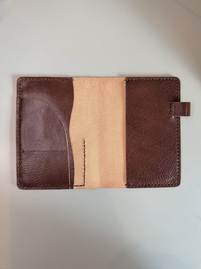 Pocket size "Aris" design in Gubbio
