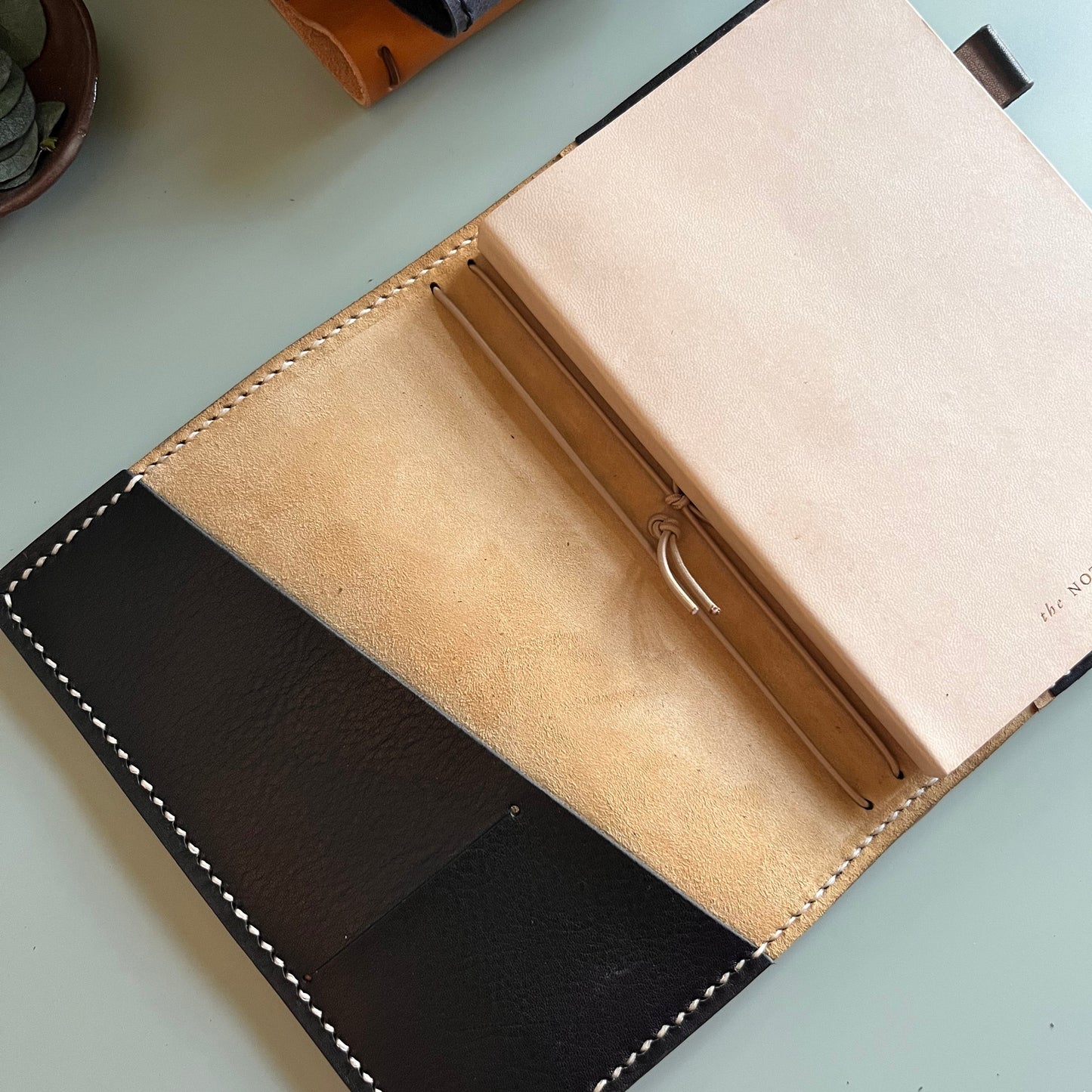 Open B6 Petras leather planner cover with Beige inner accent